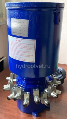 7DDRB-N5.8/30 - Станция смазки электрическая для многоточечных систем, рабочее давление до 315 бар, подача 5,8 мл/мин, мощность двигателя 0,18 кВт, объем бака 30 литров, число выходов: 7